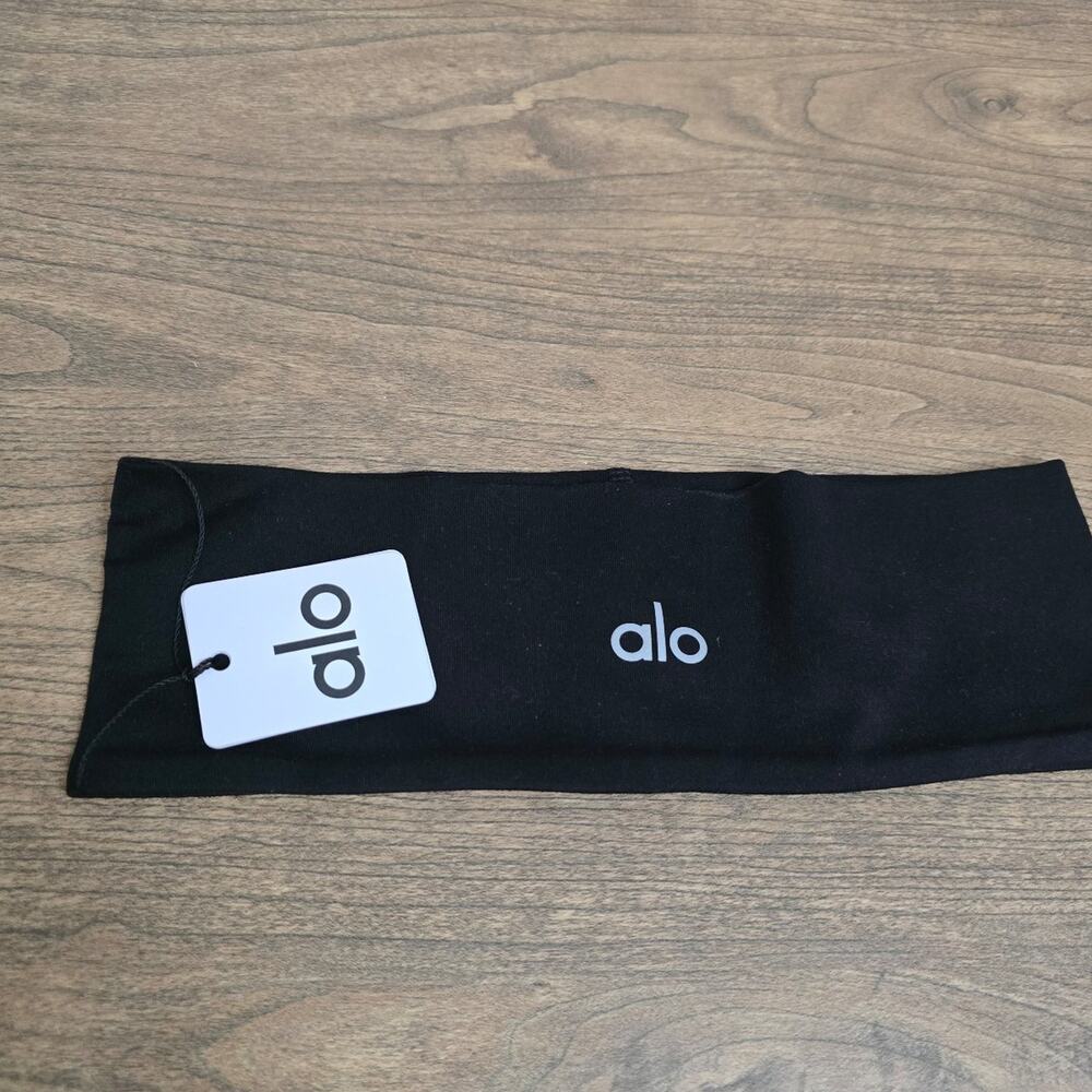 Black Alo Performance Conquer Headband NWT